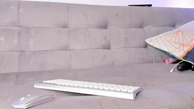 Snapshot of AgathaFoxx chatting on 15, 12, 2024 AgathaFoxx online show from 15, 12, 2024