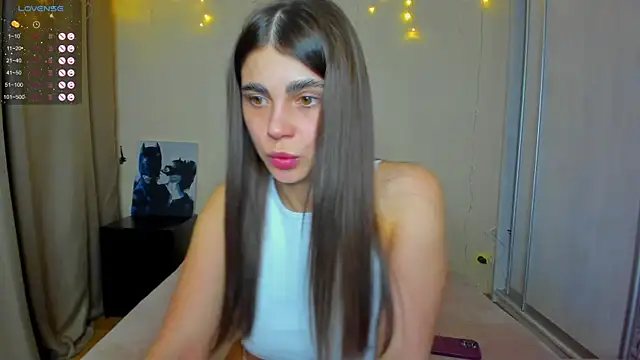 Bella Foryou online show from 8, 2, 2025