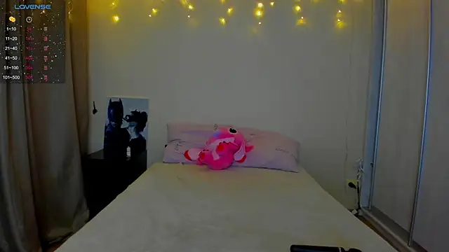 Bella Foryou online show from 21, 2, 2025