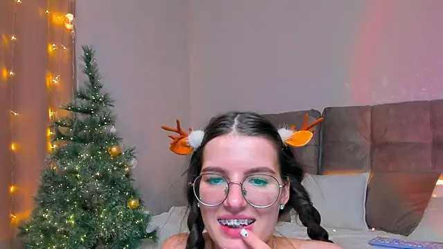 AriellaTesk online show from 1, 1, 2025