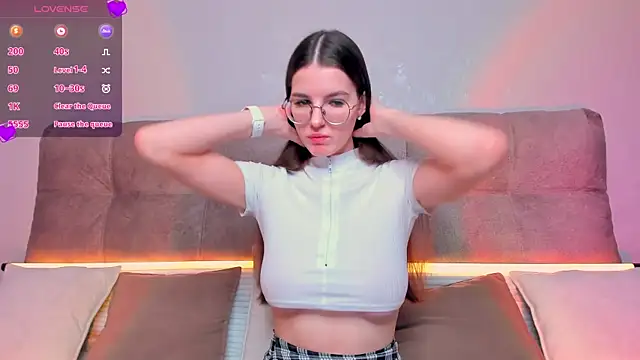 AriellaTesk online show from 6, 2, 2025