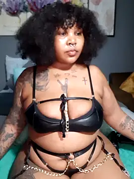 PearlSexxy69 online show from 25, 2, 2025