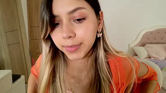 Sensualtease online show from 7, 2, 2025