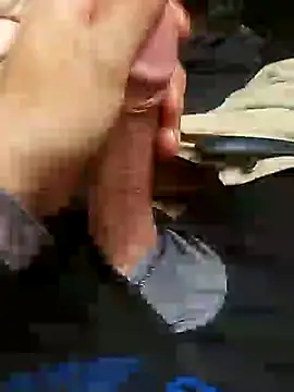 MrDaRkO 420 online show from 1, 2, 2025