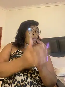 Snapshot of BADFATASS85 chatting on 11, 1, 2025 BADFATASS85 online show from 11, 1, 2025