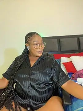 Snapshot of BADFATASS85 chatting on 18, 2, 2025 BADFATASS85 online show from 18, 2, 2025