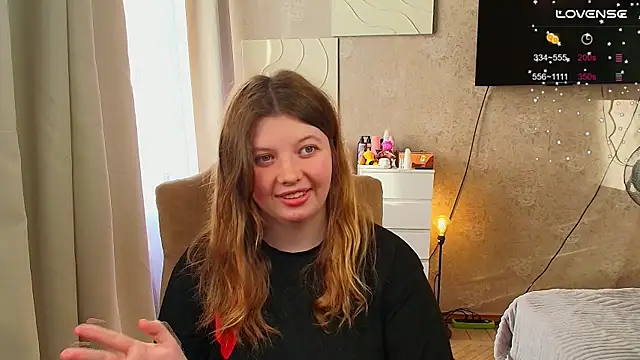 Snapshot of Vivian_cutie chatting on 19, 9, 2025 Vivian cutie online show from 19, 9, 2025