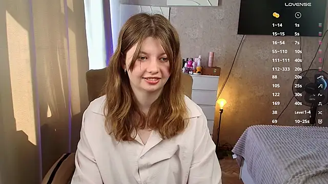 Vivian cutie online show from 11, 4, 2026