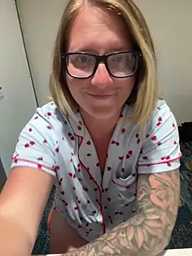 Snapshot of Lizzyloo chatting on 27, 2, 2026 Lizzyloo online show from 27, 2, 2026