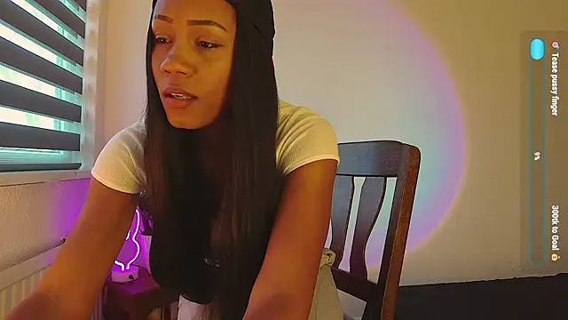 Therainqueen online show from 2, 12, 2024