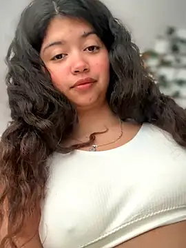 Peach Girll online show from 30, 3, 2026