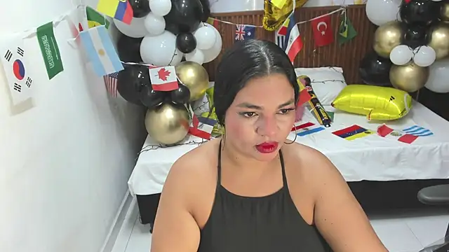 Snapshot of Cloe_35 chatting on 10, 6, 2026 Cloe 35 online show from 10, 6, 2026