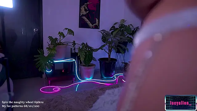 LucyAllenX online show from 26, 11, 2025