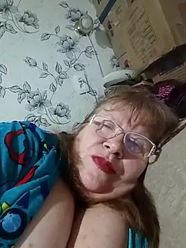 Snapshot of Mirra_Key chatting on 19, 10, 2025 Mirra Key online show from 19, 10, 2025