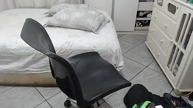 MysterBearMG online show from 27, 10, 2025