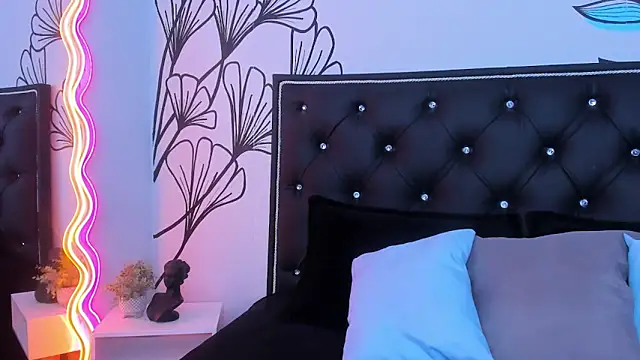 Sweet Ariadna  online show from 21, 10, 2025