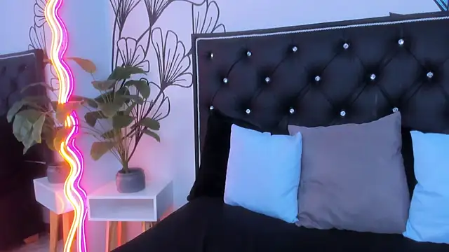 Sweet Ariadna  online show from 18, 3, 2026