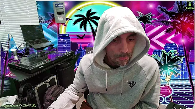 kuruptxxx live online show from 7, 1, 2025