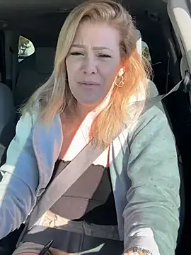 Lexi Shocker online show from 23, 2, 2025