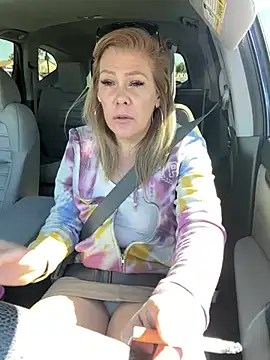 Lexi Shocker online show from 27, 2, 2025