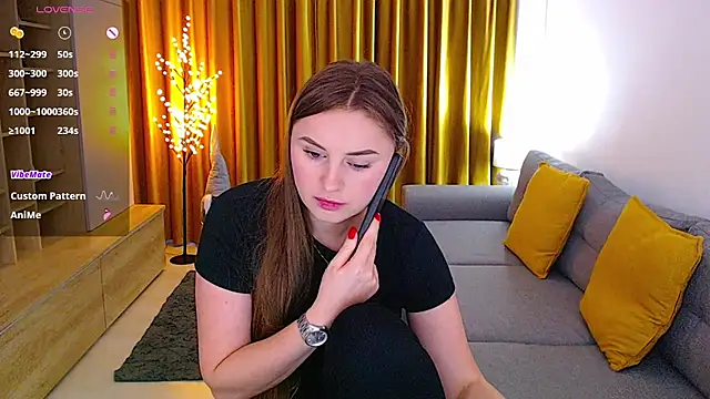  Mia Adams online show from 5, 12, 2024