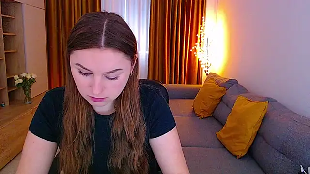  Mia Adams online show from 10, 3, 2026