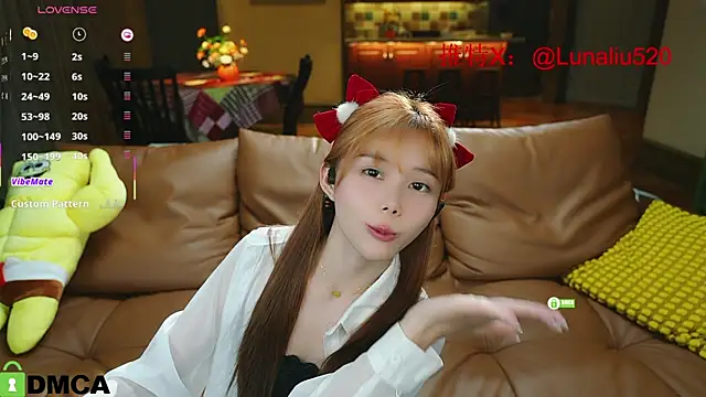 Luna520 online show from 24, 2, 2025