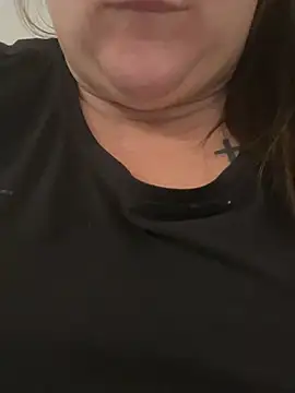 sweeti Em online show from 9, 1, 2025