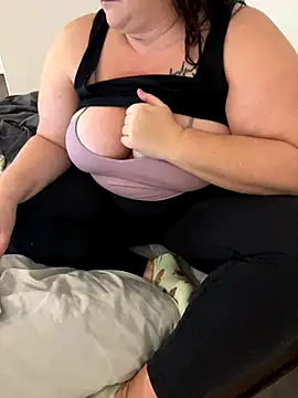 sweeti Em online show from 20, 12, 2025