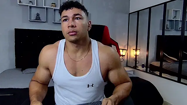 Snapshot of tyler_hank01 chatting on 3, 2, 2025 tyler hank01 online show from 3, 2, 2025