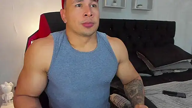 tyler hank01 online show from 27, 7, 2026