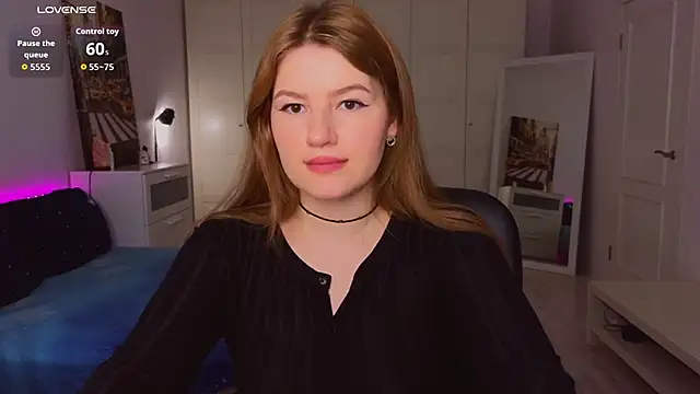 Snapshot of alwaysfrida chatting on 30, 4, 2026 alwaysfrida online show from 30, 4, 2026