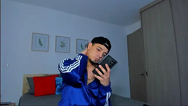 alejandro calderon1 online show from 2, 12, 2025