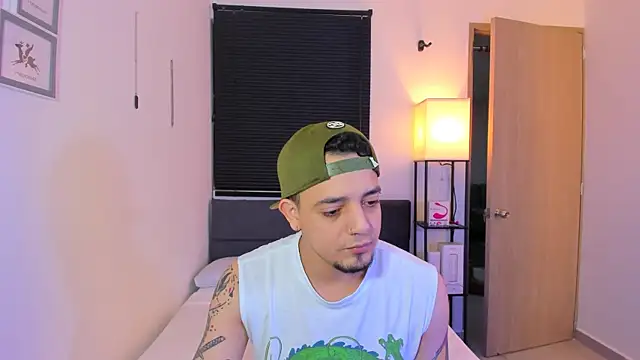 alejandro calderon1 online show from 22, 4, 2026