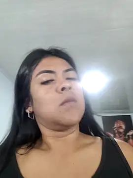 Snapshot of Hannah-grace chatting on 25, 2, 2025 Hannah-grace online show from 25, 2, 2025