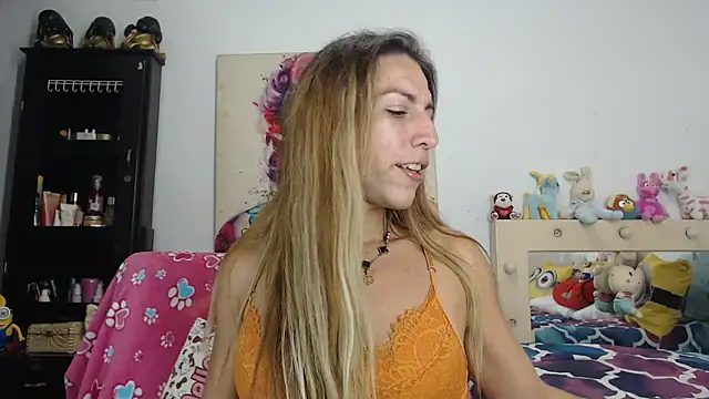 Snapshot of aleera_starxx982 chatting on 7, 5, 2026 aleera starxx982 online show from 7, 5, 2026