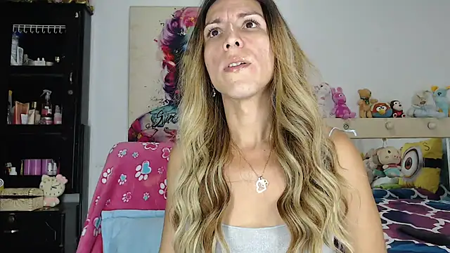 Snapshot of aleera_starxx982 chatting on 22, 5, 2026 aleera starxx982 online show from 22, 5, 2026