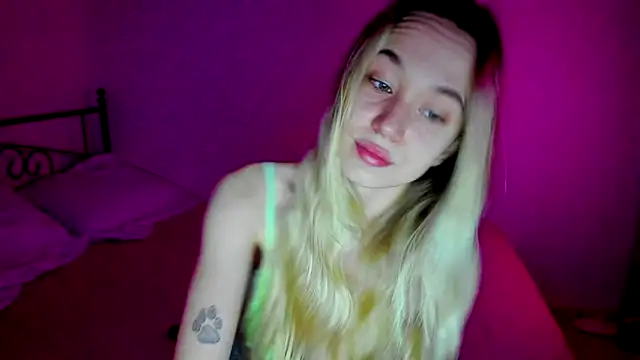 SexyCocobutt online show from 7, 3, 2025