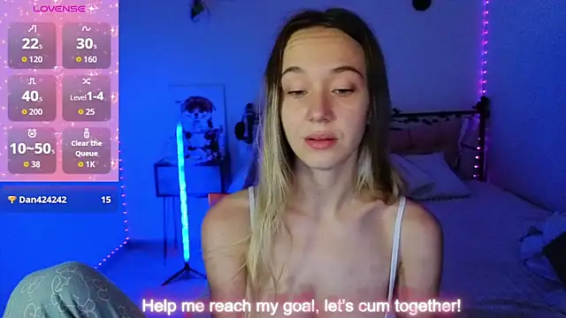 SexyCocobutt online show from 4, 10, 2025