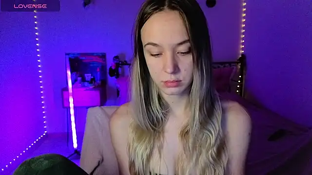 SexyCocobutt online show from 2, 11, 2025