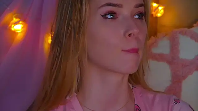 GentleRossi online show from 28, 1, 2025