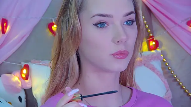 GentleRossi online show from 10, 2, 2025