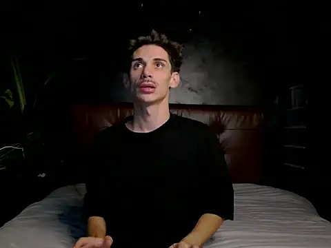 DanielCrush1 online show from 18, 10, 2025