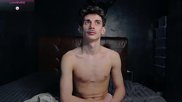 Snapshot of DanielCrush1 chatting on 9, 1, 2026 DanielCrush1 online show from 9, 1, 2026