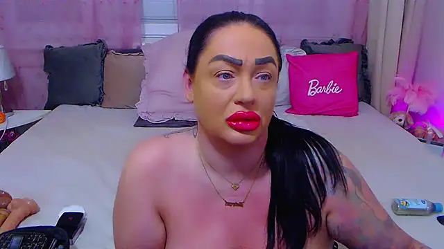 BustyVicky online show from 8, 10, 2025