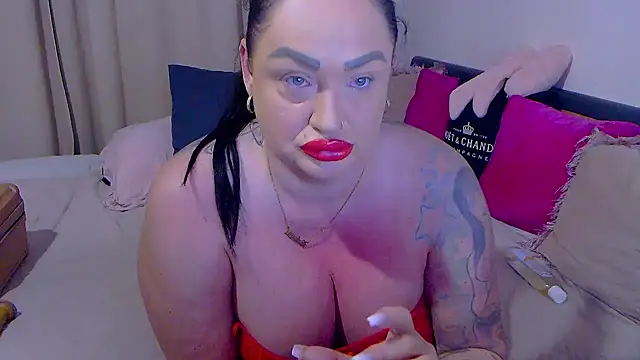 Snapshot of BustyVicky chatting on 3, 5, 2026 BustyVicky online show from 3, 5, 2026