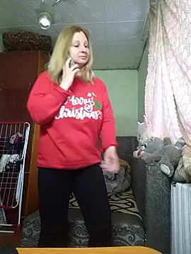 BustyBlond online show from 24, 4, 2026