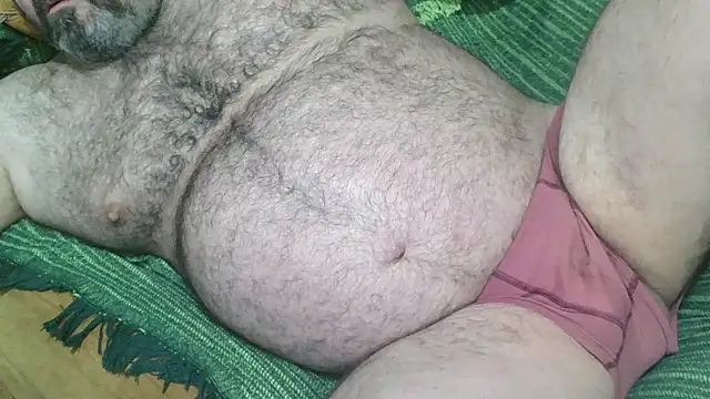 mikeyhotbear online show from 11, 1, 2025