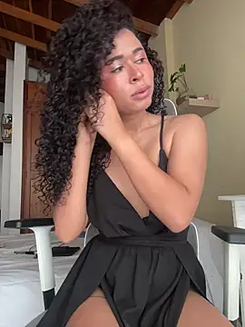 GabriSaenz online show from 6, 4, 2026