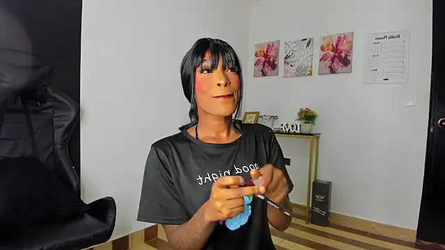 Emattaylor online show from 12, 10, 2025